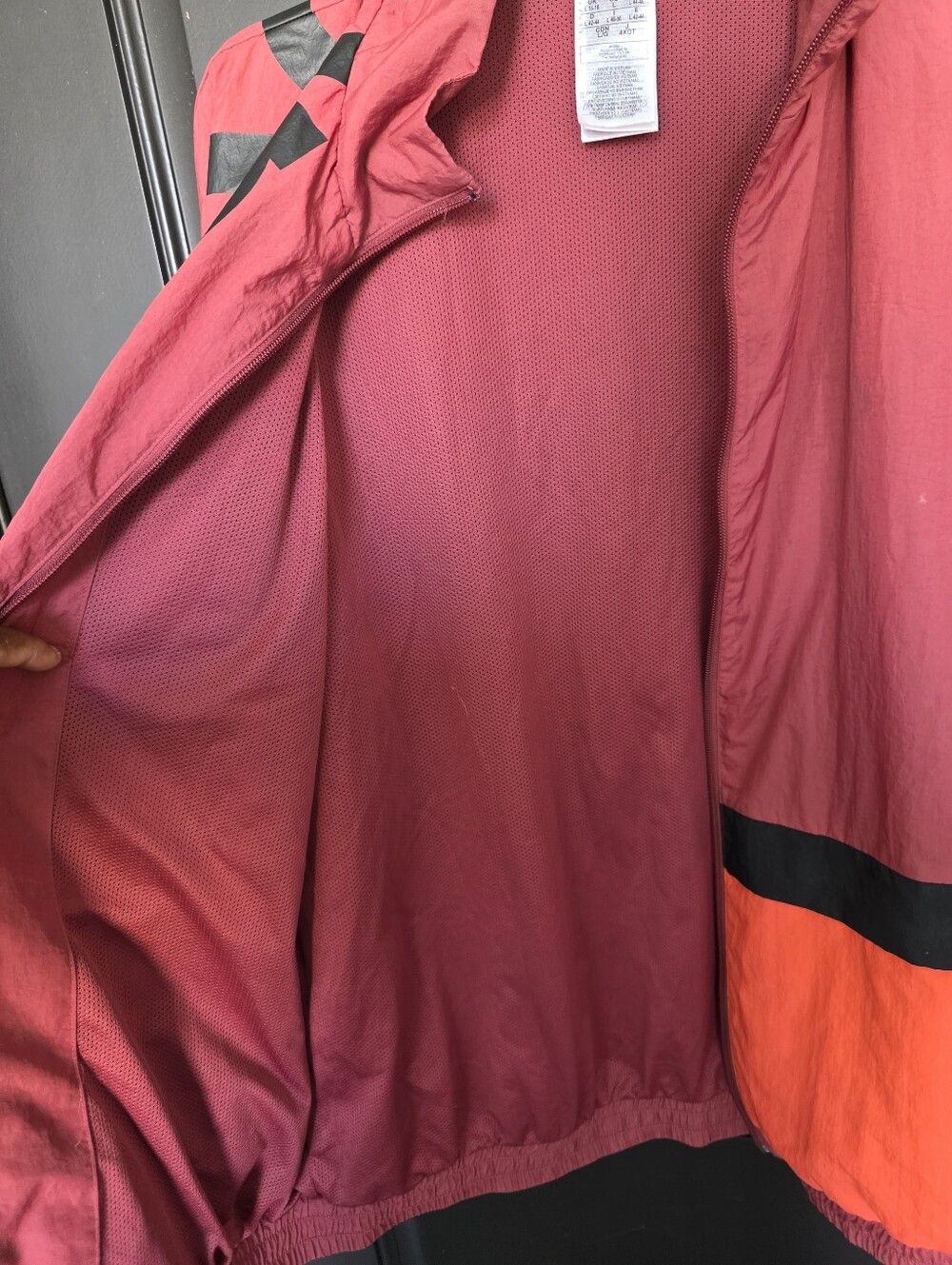 Adidas Burgundy Colorblock Windbreaker Jacket Men's XL Full Zip Lightweight - Picture 10 of 11